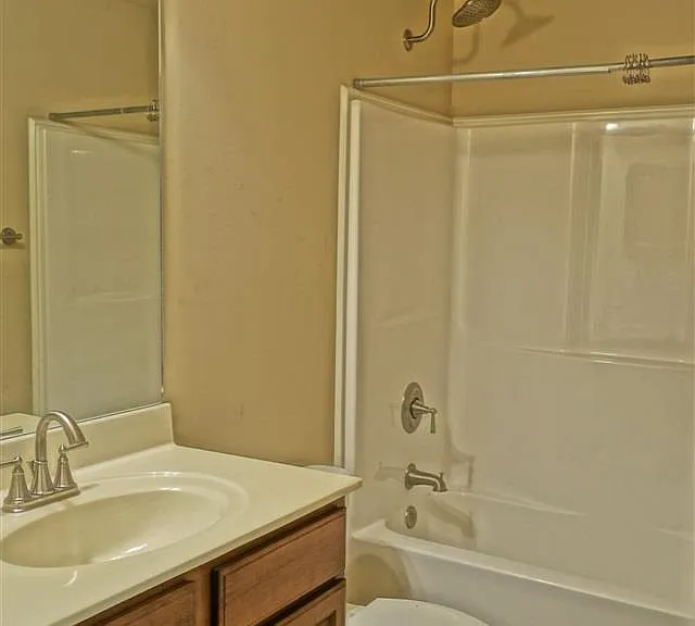 2623 Ashtynn Pl SW — Photo 16