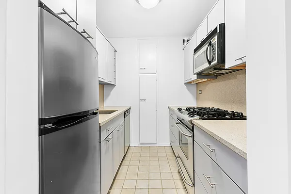 Sold by Compass | media 4