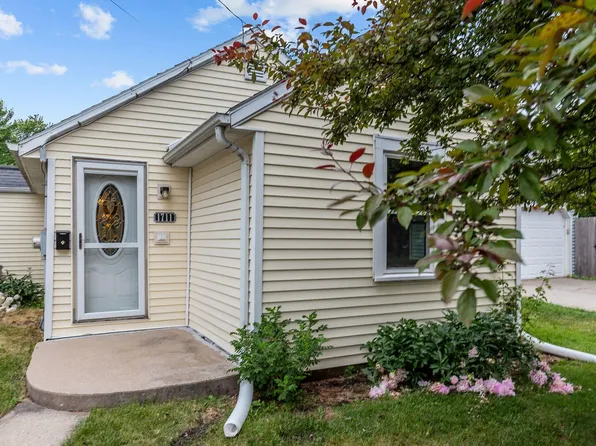 1711 N Meade St, Appleton, WI 54911