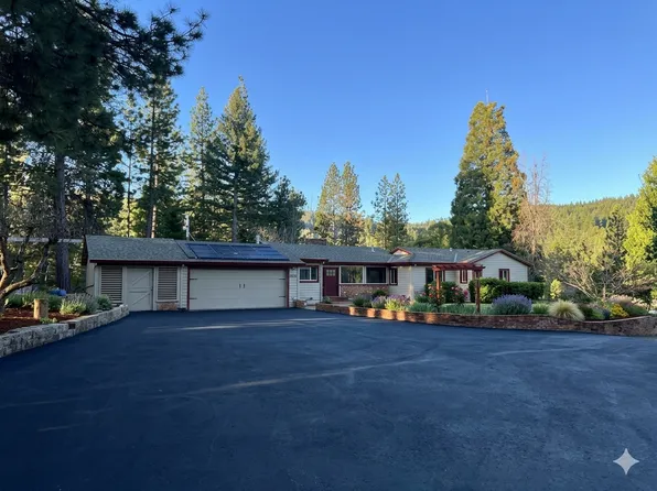 2010 Outer Limits Ln, Pollock Pines, CA 95726