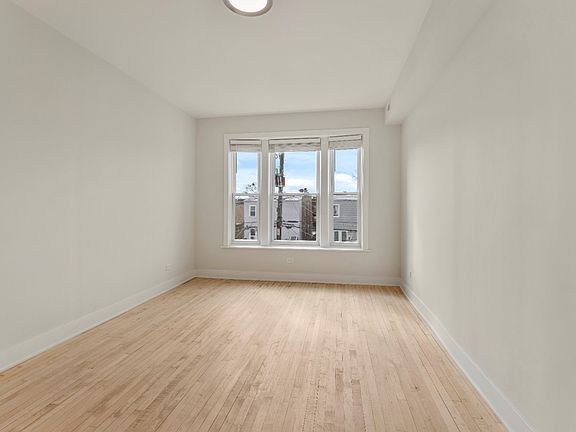 2nd image of 2046 N California Ave APT 2F