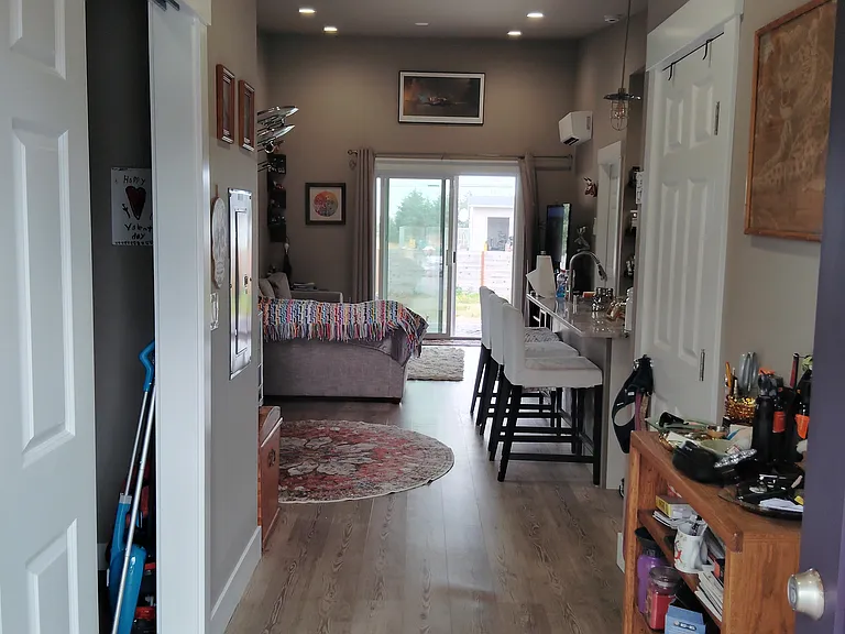 Mini split for both air and heat
Super energy efficient~!
You'll love the low electric bill~!