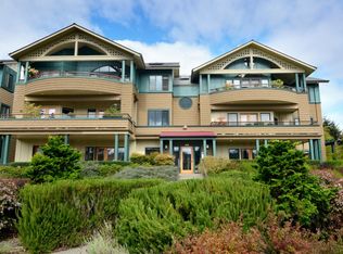 239 Parfitt Way SW, Bainbridge Island, WA 98110