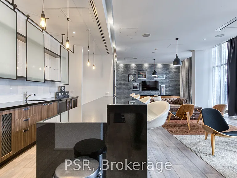783 Bathurst St #321 — Photo 26