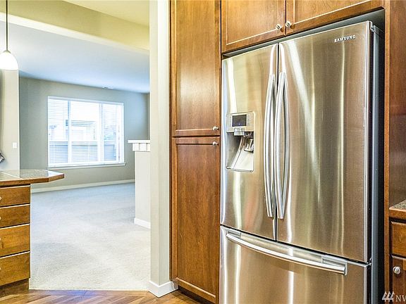 5th image of 818 148th Ln SE