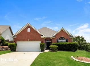 640 Old Cahaba Dr, Helena, AL 35080