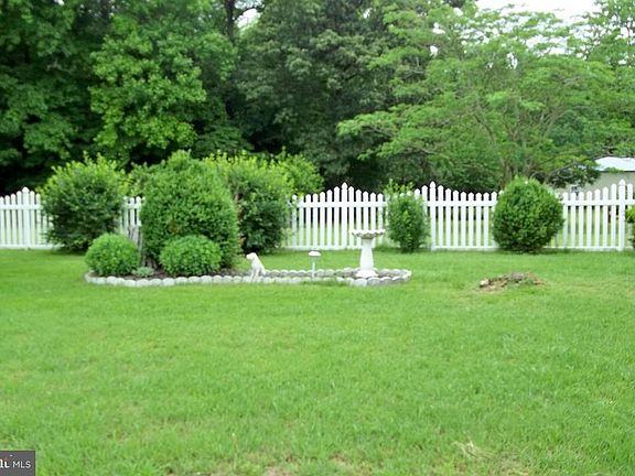 3rd image of 23721 Westbridge Dr