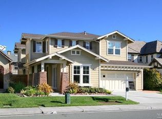 32 Oak Grove Dr, Novato, CA 94949