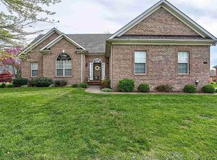 172 Huntsman Cir, Bowling Green, KY 42103