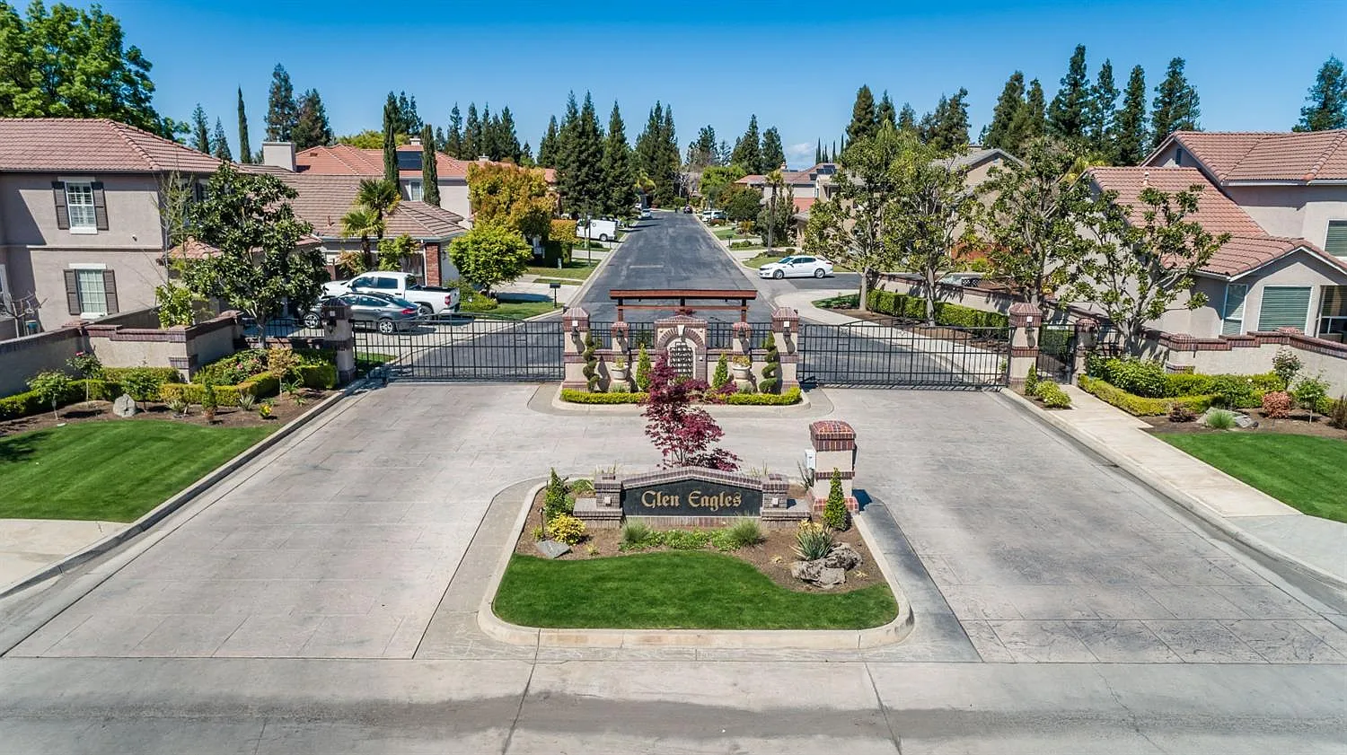 10308 N Sinclair Cir photo 1