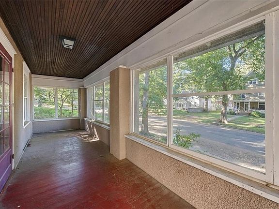 4th image of 1015 S 3rd St