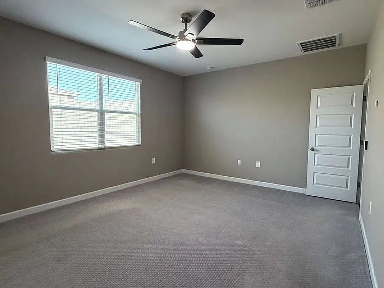 24240 W Verlea Dr — Photo 9