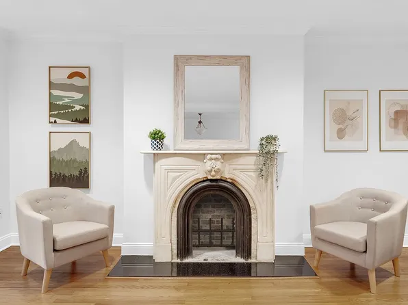 561 5th St APT 1, Brooklyn, NY 11215
