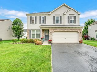 1532 Trails End Ln, Bolingbrook, IL 60490