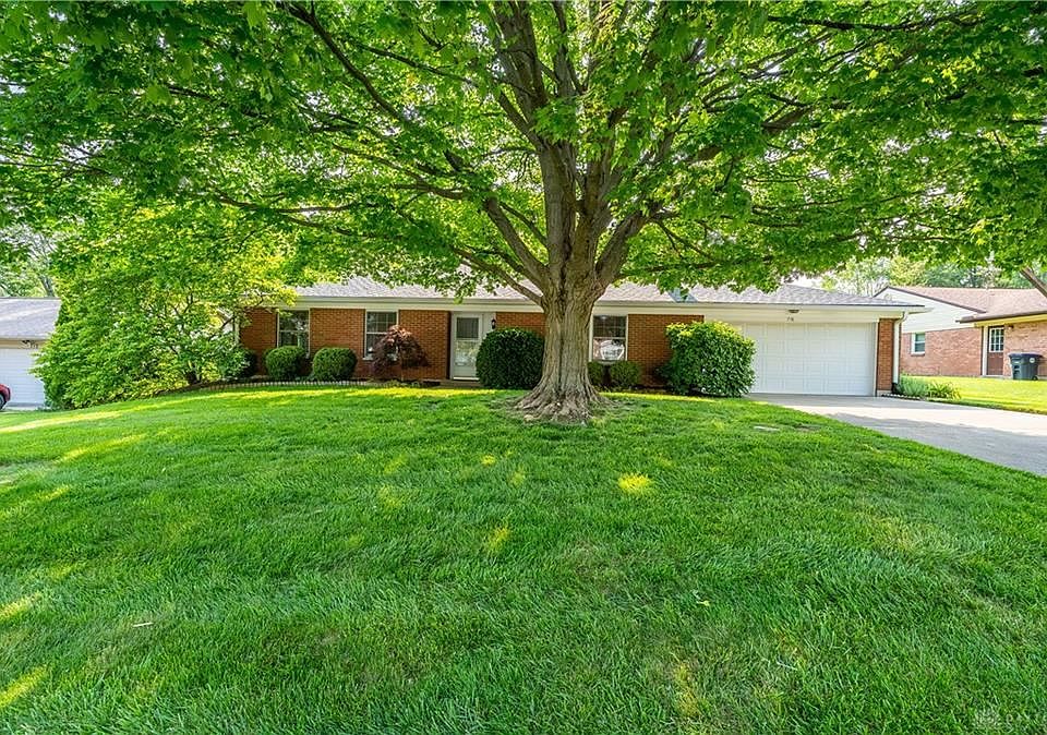 1st image of 718 Clareridge Ln