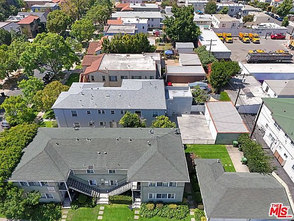 3rd image of 1257 S Cloverdale Ave