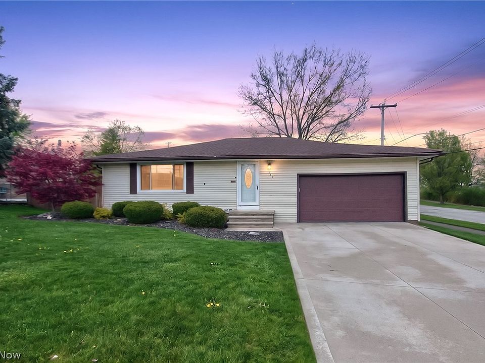 7434 Meadow Ln, Parma, OH 44134 | Zillow