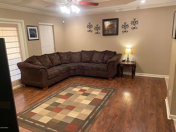5th image of 214 Beaconwood Dr
