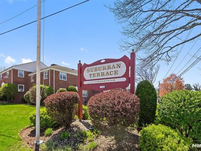 296 Esplanade APT 27, Hackensack, NJ, 07601
