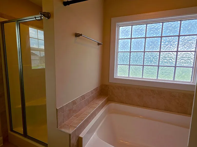 406 Tyrrell Trl — Photo 21