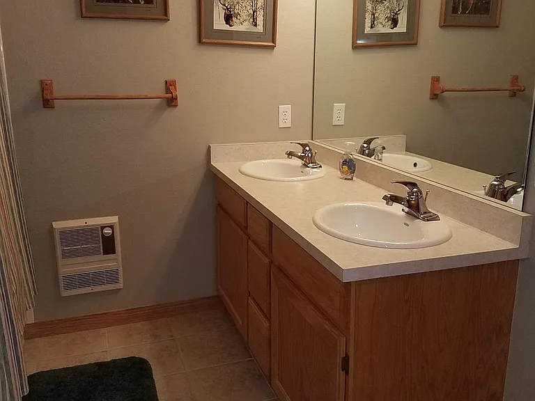 83 Bashore Ct — Photo 10
