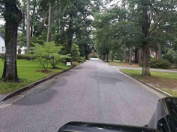 5th image of 818 Evans Rd