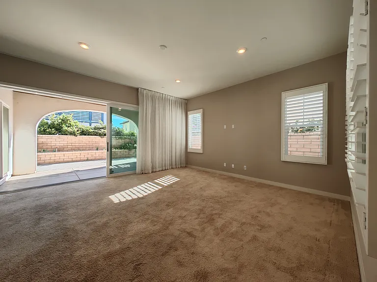 6679 Kenmar Way — Photo 13