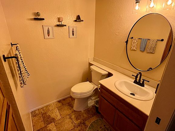 5th image of 3575 Monair Dr Unit F
