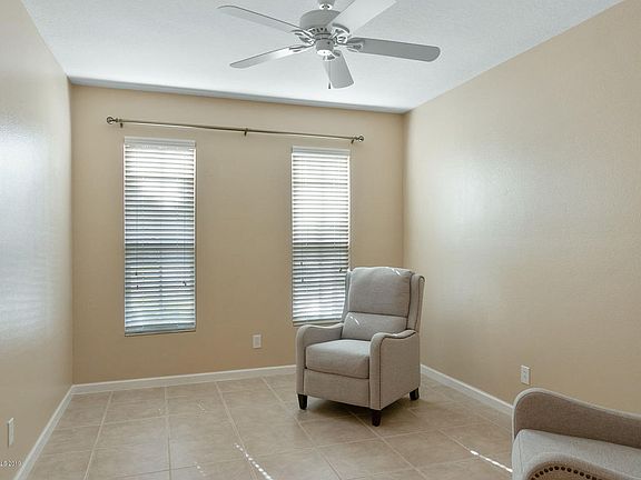 3rd image of 4333 Collinwood Dr