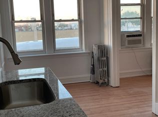 3202 N Cicero Ave #9, Chicago, IL 60641