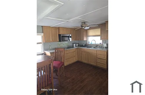 1610 W Bay Dr #109 Photo 1