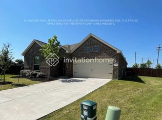 601 Fitzroy Ln, Fate, TX 75189