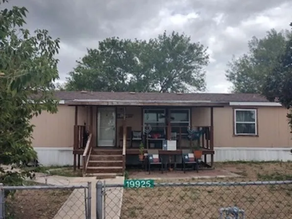 19925 S DIXON RD, Somerset, TX 78069