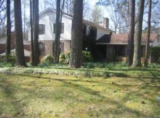 2287 N Peachtree Ct, Dunwoody, GA 30338