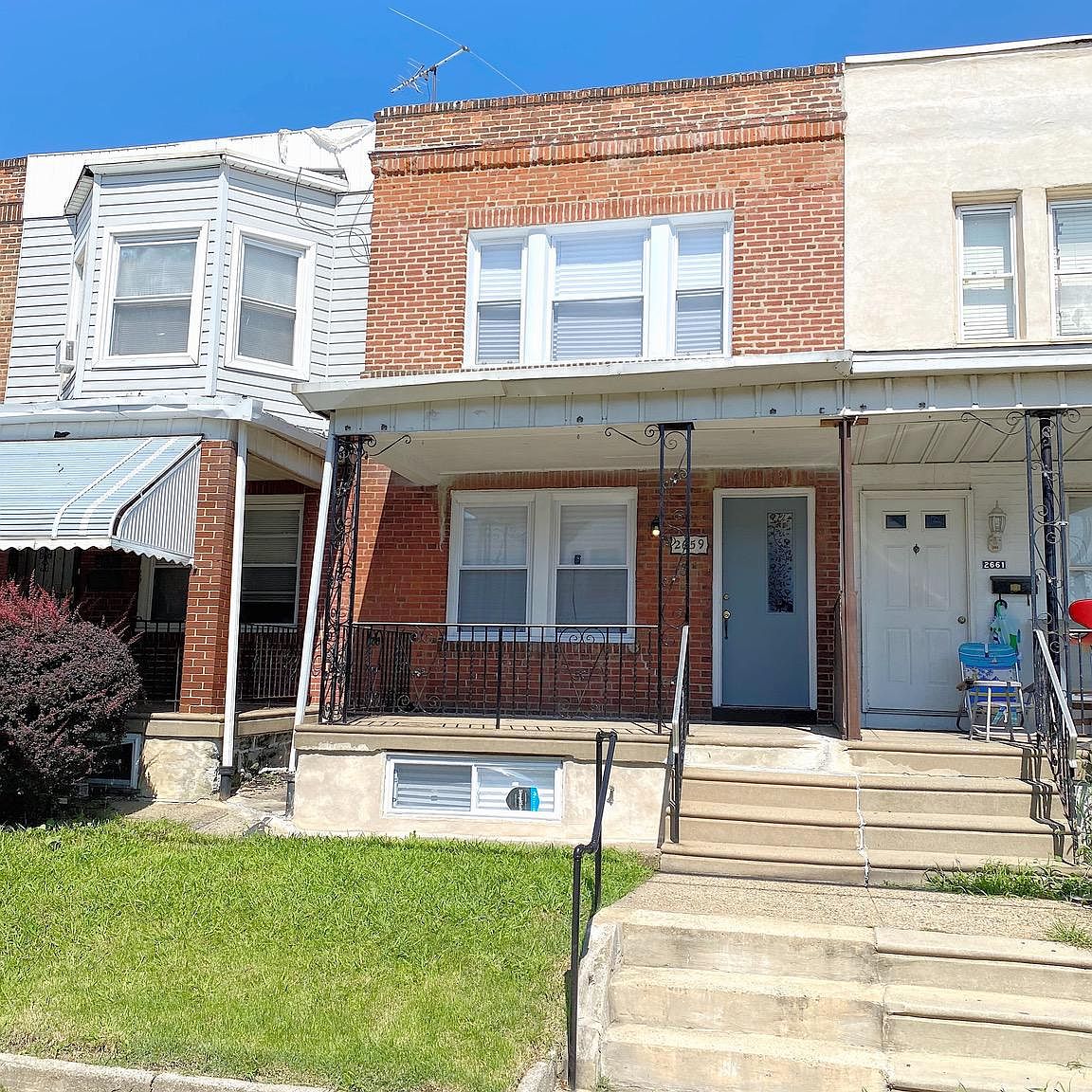 2659 S 70th St, Philadelphia, PA 19142 | Zillow