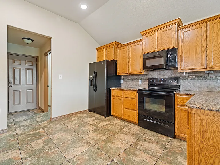 700 Cosper Creek Dr — Photo 7