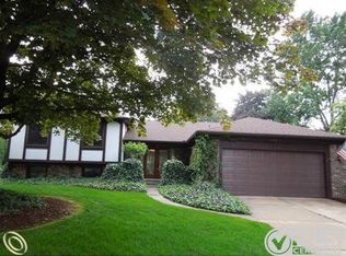 16279 Huff St, Livonia, MI 48154