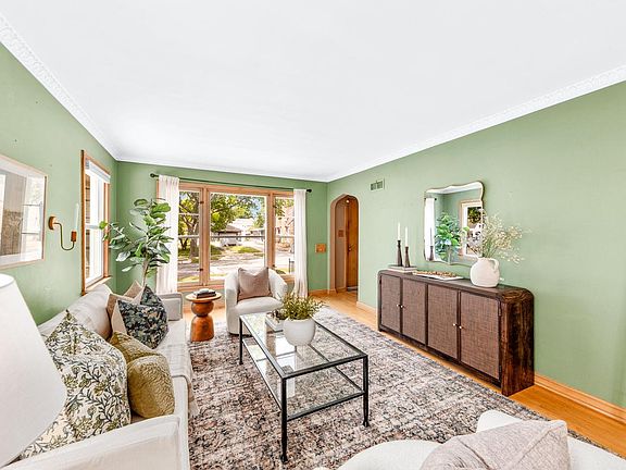 4th image of 2914 N 69th STREET