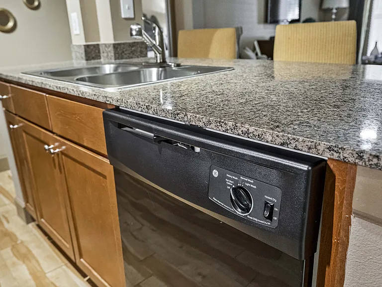 Palomino Apartments Homes — Photo 23