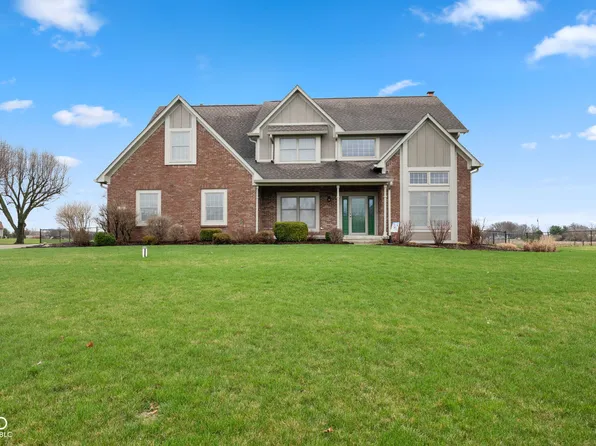 3627 S Southway Dr, New Palestine, IN 46163