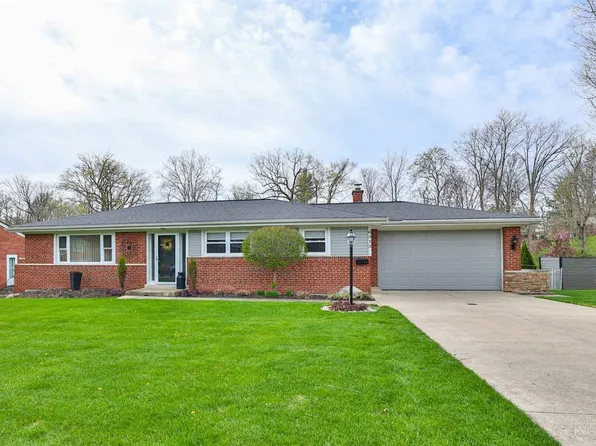 6313 Charity Dr, Cincinnati, OH 45248