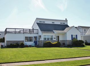 314 18th St S, Brigantine, NJ 08203