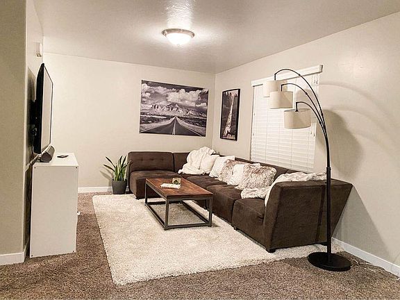 3rd image of 501 W Fox Chase Dr #501
