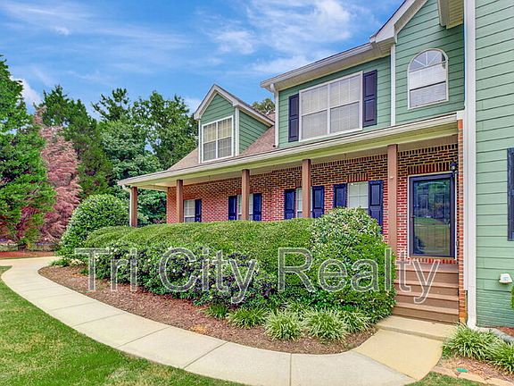 4th image of 75 Rock Mill Ct