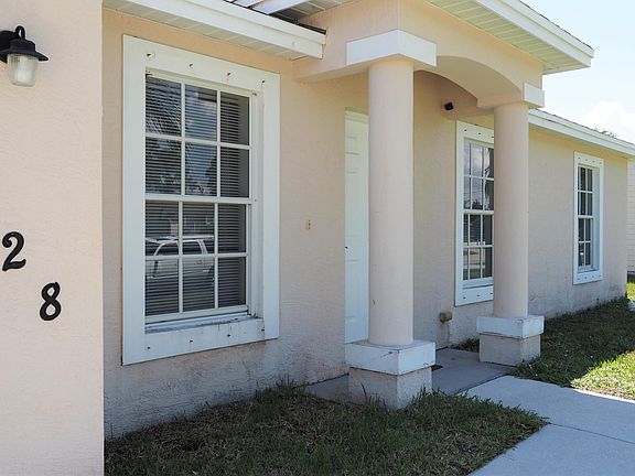 4th image of 2628 SE Export Avenue