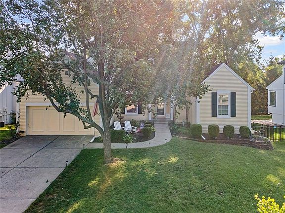 5th image of 14013 Juniper St