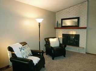 310 Heritage Cir S, Burnsville, MN 55337