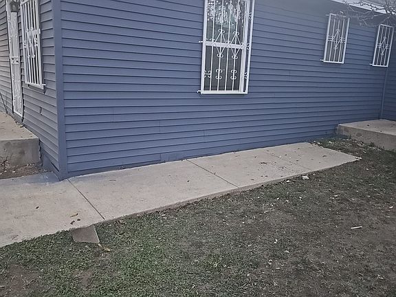 4th image of 3010 Navajo St