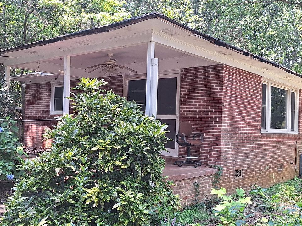 1st image of 1036 Curve View Rd