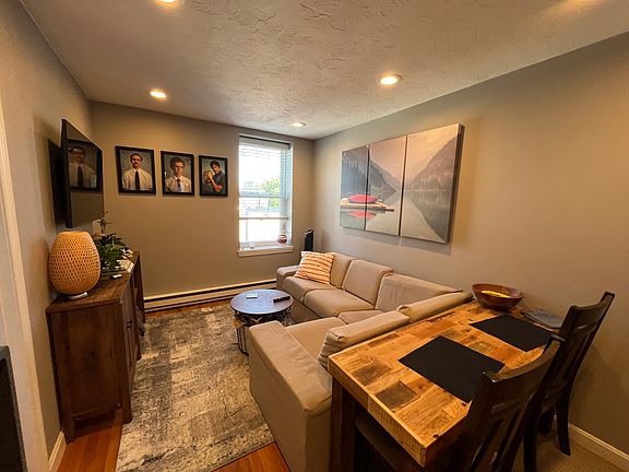 5th image of 160 Cottage St APT 402